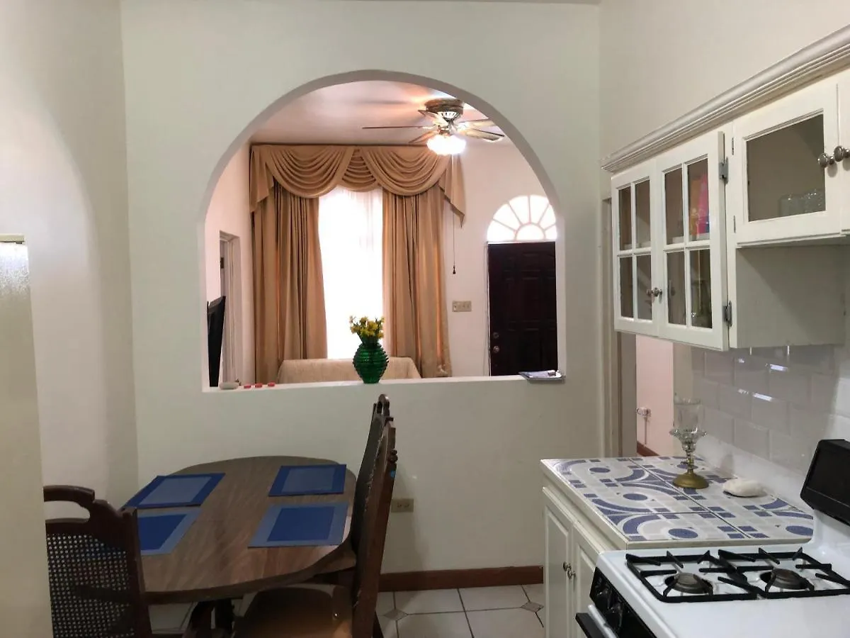 Goldenview Guesthouse Ότσο Ρίος