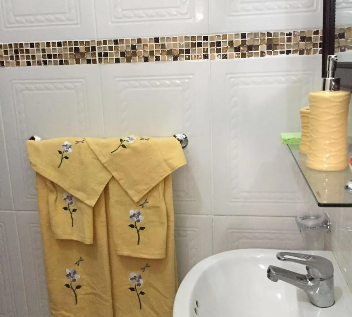 Guest house Goldenview Guesthouse Ocho Rios Jamaica