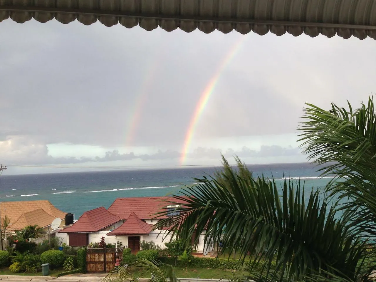 Guest house Goldenview Guesthouse Ocho Rios Jamaica