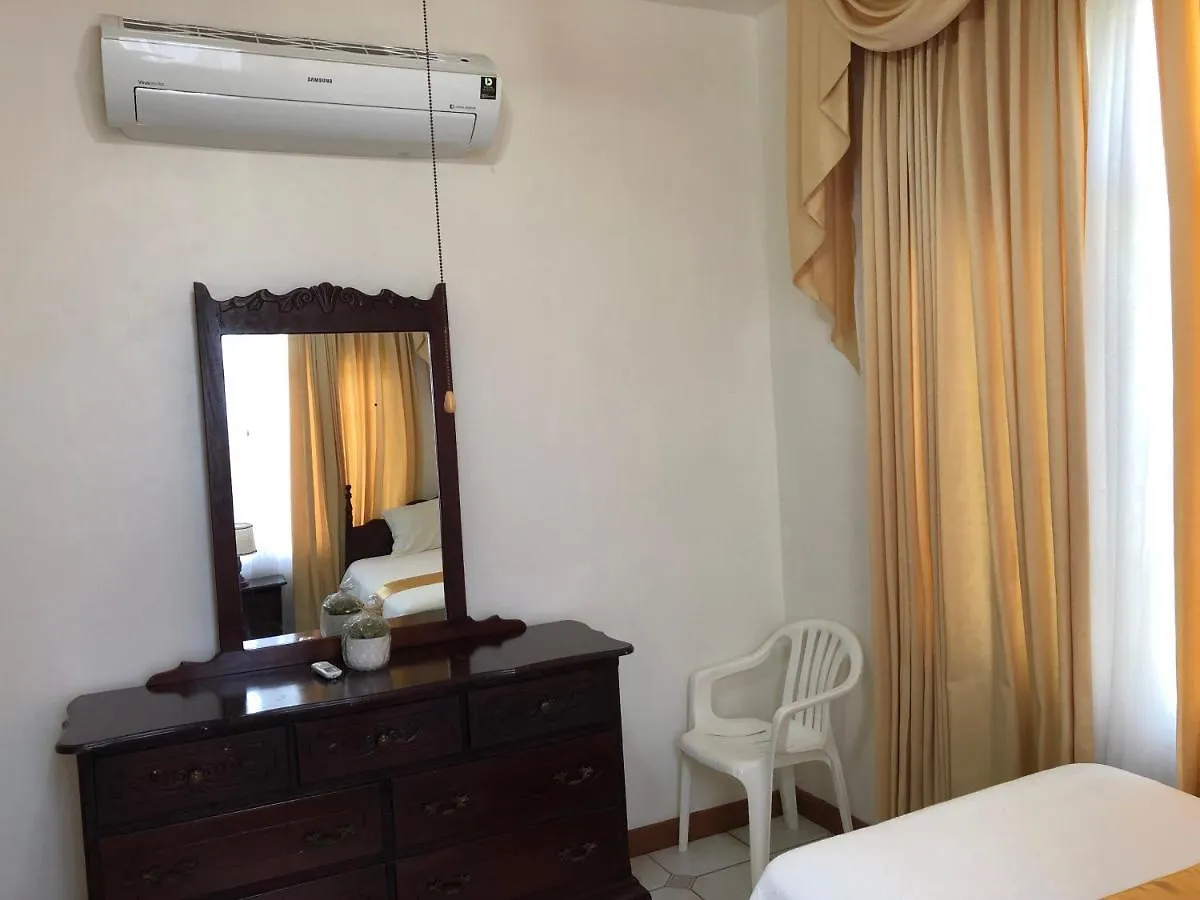 Goldenview Guesthouse Ocho Rios 0*,