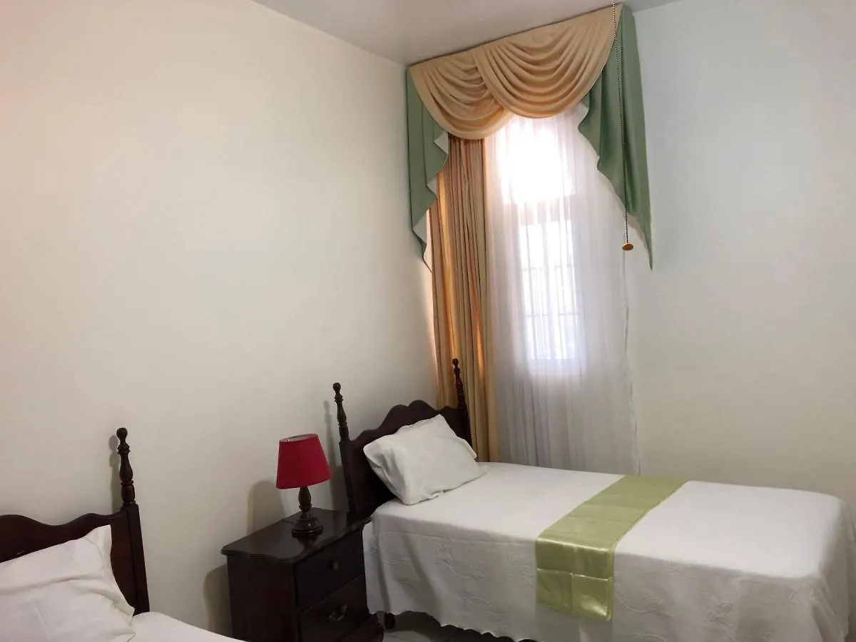 Goldenview Guesthouse Ocho Rios Jamaica